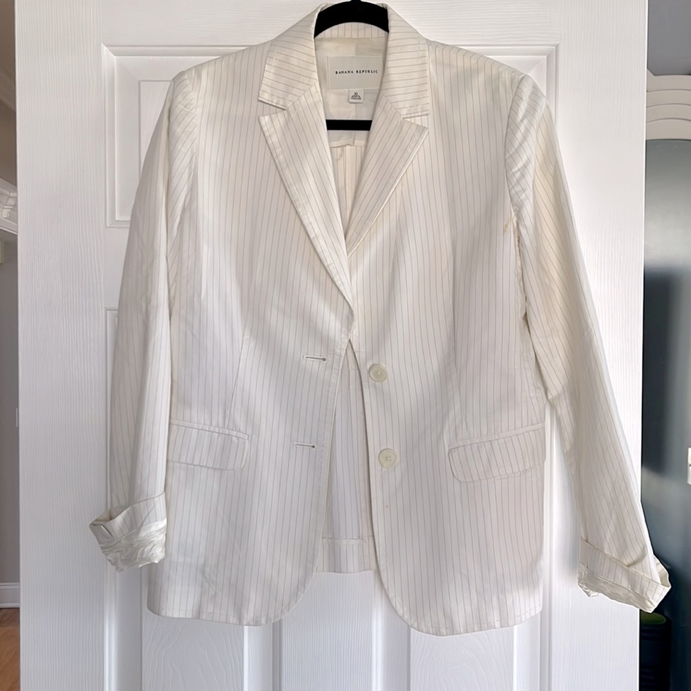 Womens Banana Republic White pin striped blazer